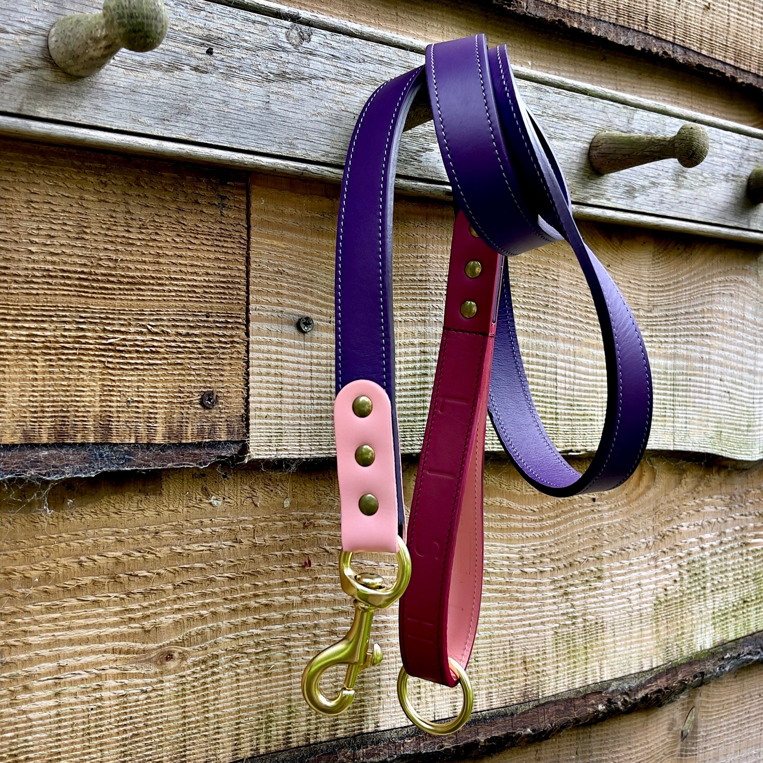 SUSTAINABLE ECO LEATHER DOG COLLARS AND DOG LEADS THAT ARE CHEMICAL FREE