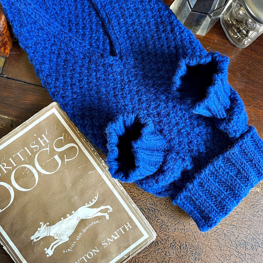 ROYAL BLUE REAL WOOL DOG JUMPER AND REAL WOOL DOG SWEATER HAND KNITTED BY ENGLISH BRTISH LUXURY HERITAGE BRAND LISH LONDON